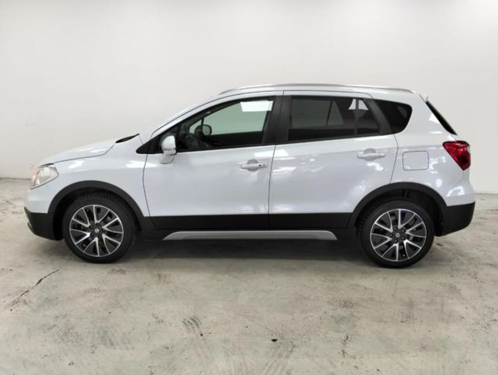 Suzuki S-Cross usata a Como (8)