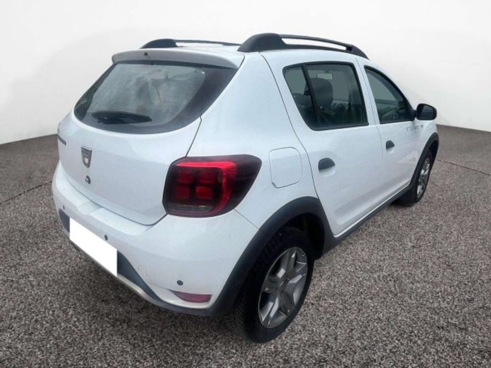Dacia Sandero usata a Firenze (3)