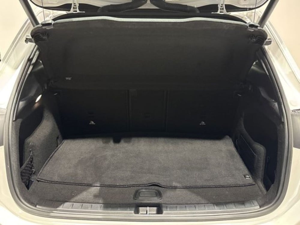 Mercedes-Benz GLA SUV usata a Bologna (8)