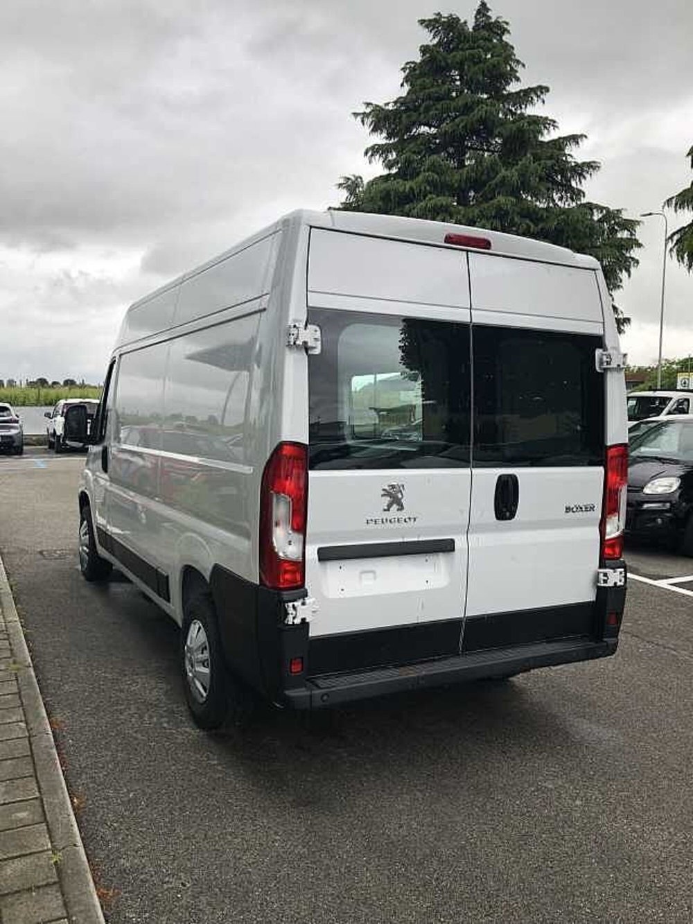 Peugeot Boxer Furgone nuova a Ravenna (5)