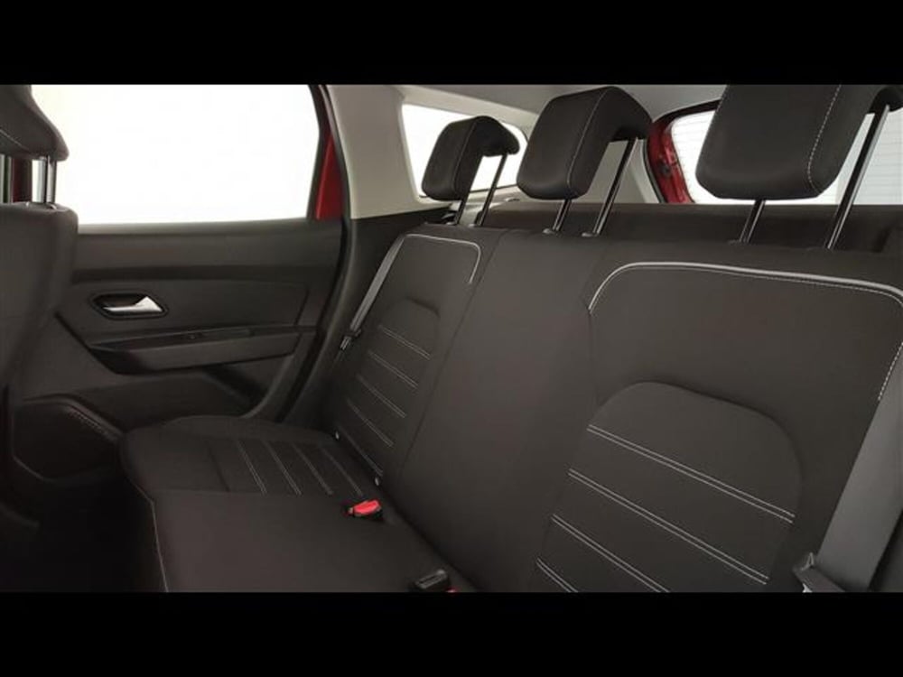 Dacia Duster usata a Milano (10)