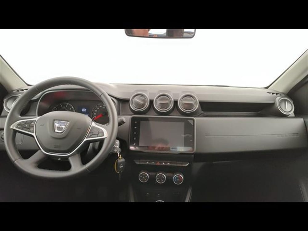 Dacia Duster usata a Milano (11)