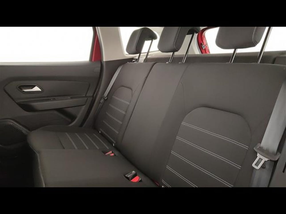 Dacia Duster usata a Milano (10)
