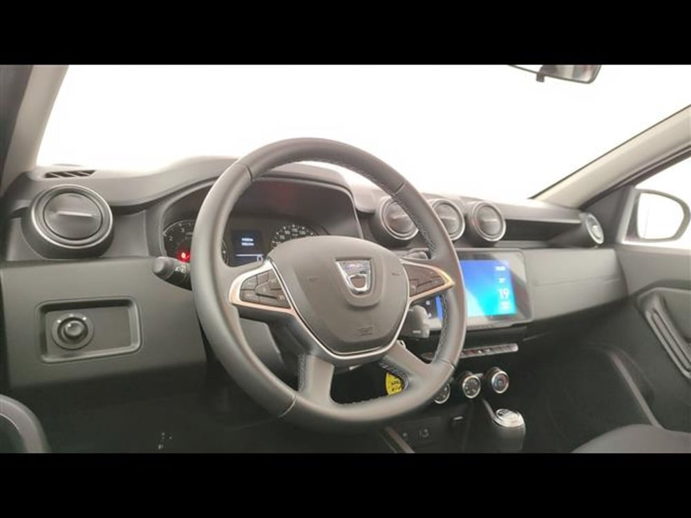 Dacia Duster usata a Milano (8)