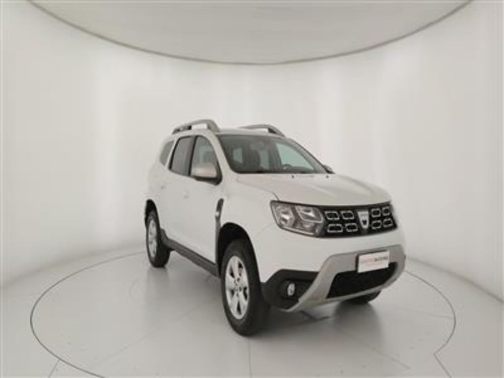 Dacia Duster usata a Bari (11)