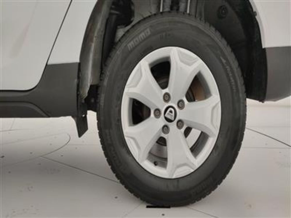 Dacia Duster usata a Bari (12)