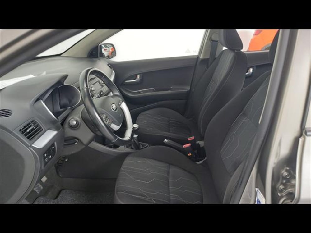 Kia Picanto usata a Asti (9)