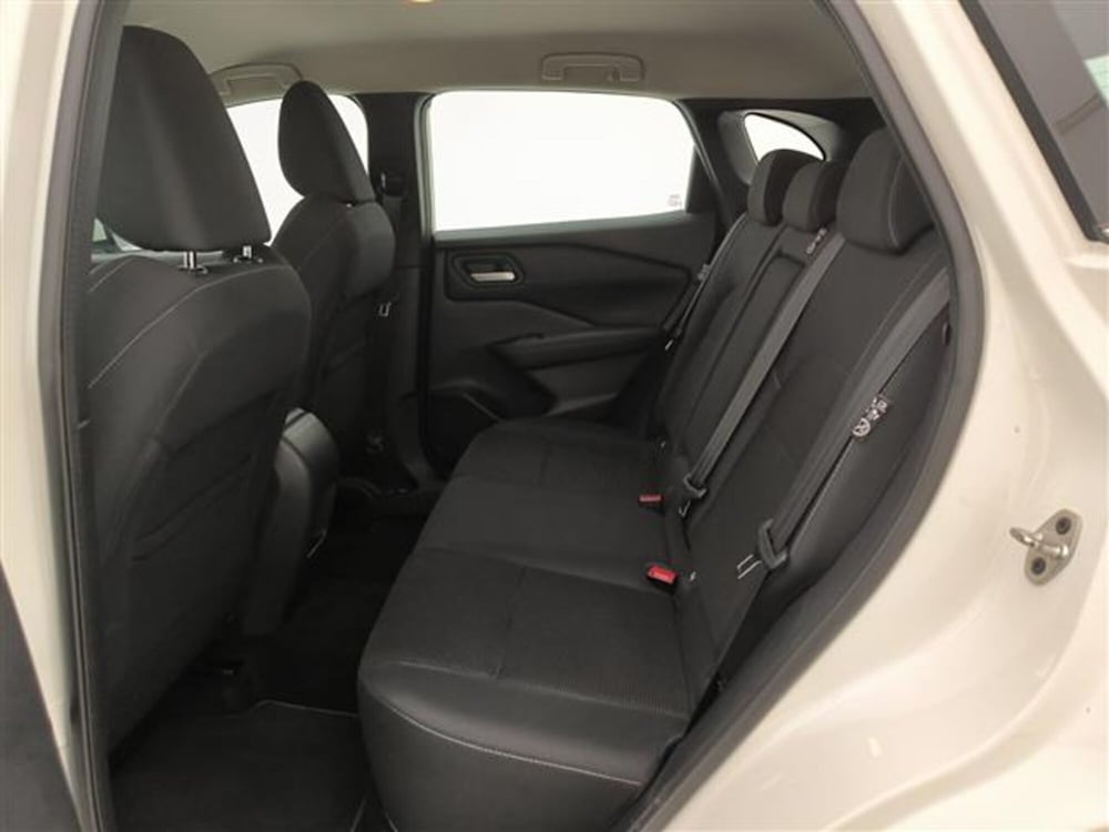 Nissan Qashqai usata a Milano (11)