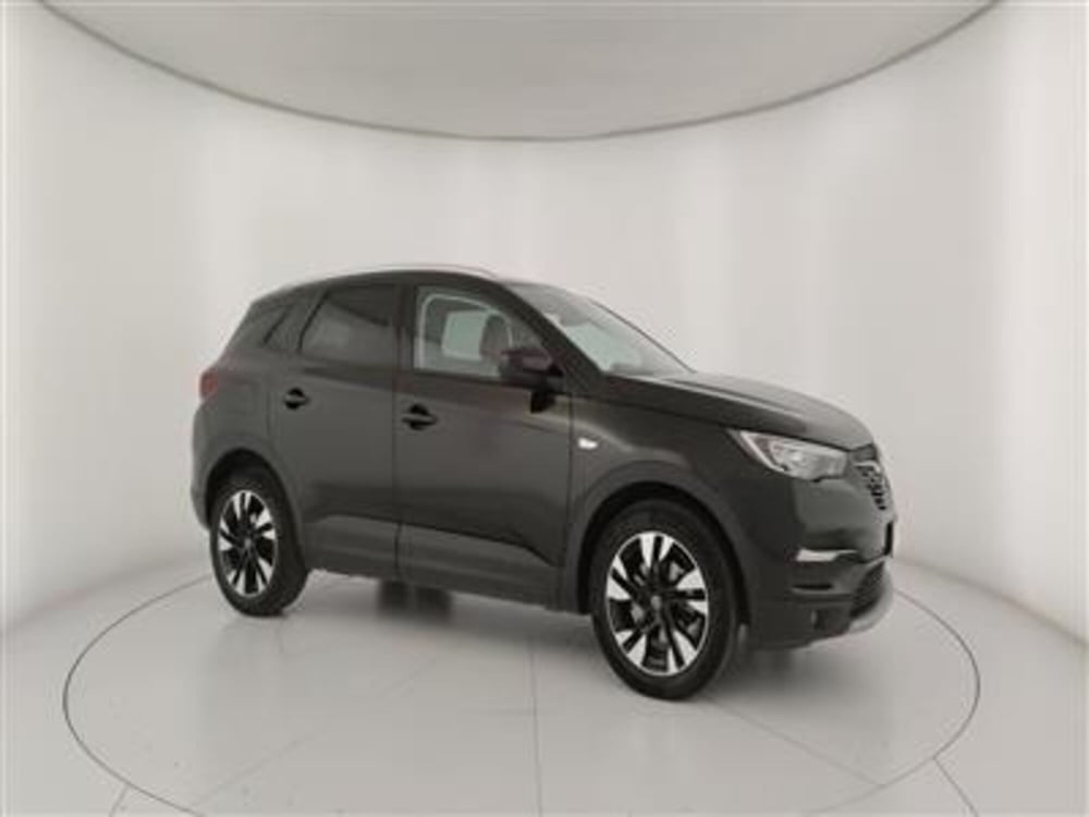 Opel Grandland X usata a Bari (10)