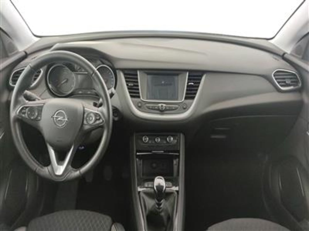 Opel Grandland X usata a Bari (15)
