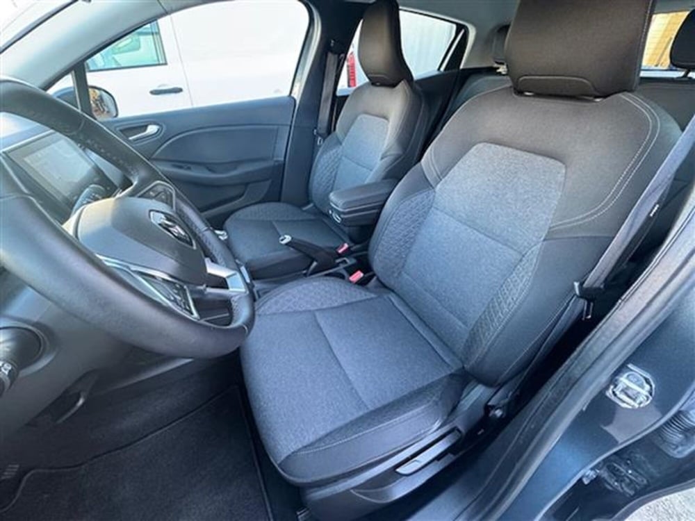 Renault Clio usata a Oristano (8)