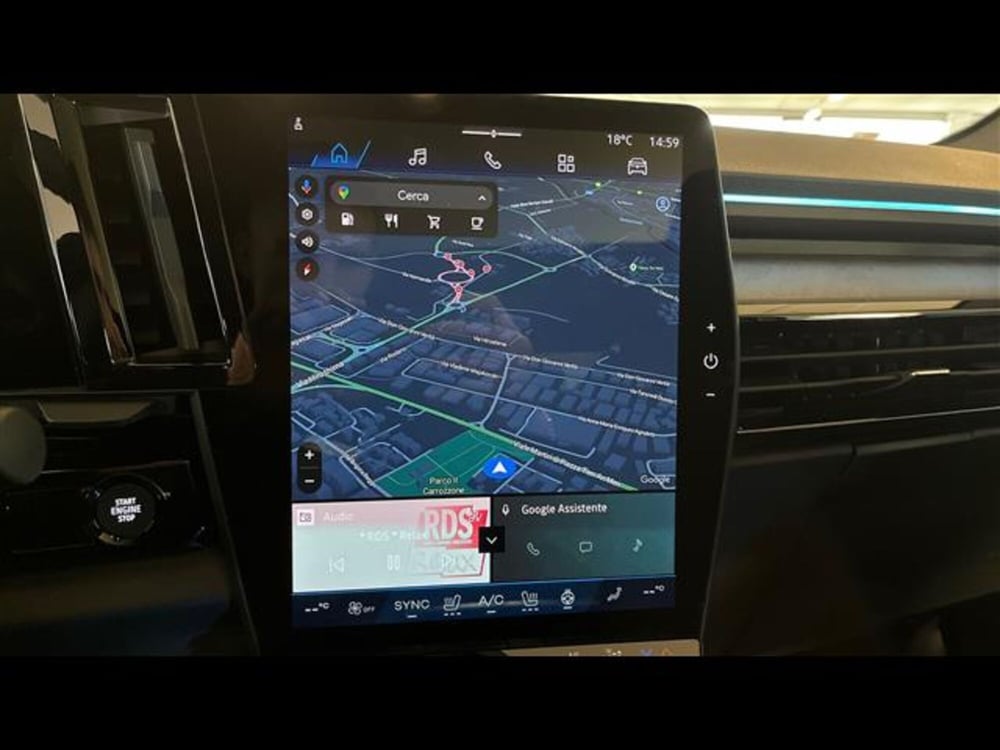 Renault Rafale nuova a Reggio Emilia (6)