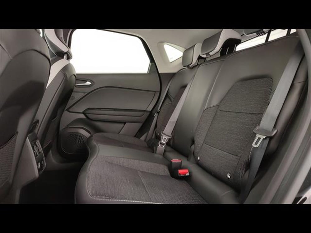 Renault Captur usata a Milano (11)