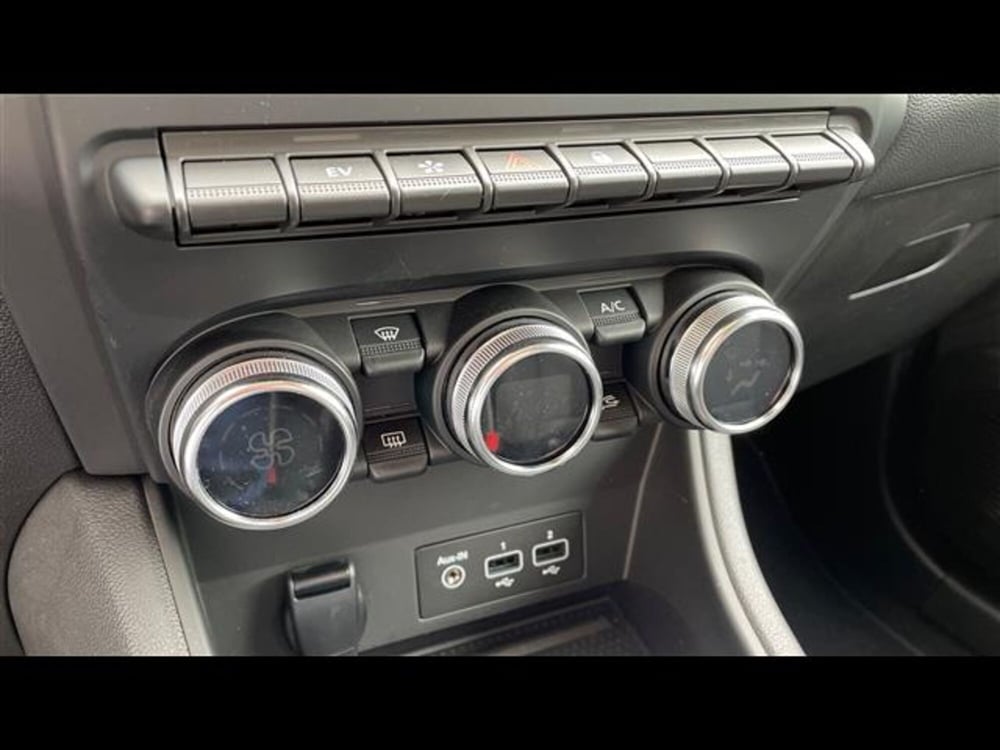 Renault Captur usata a Varese (11)