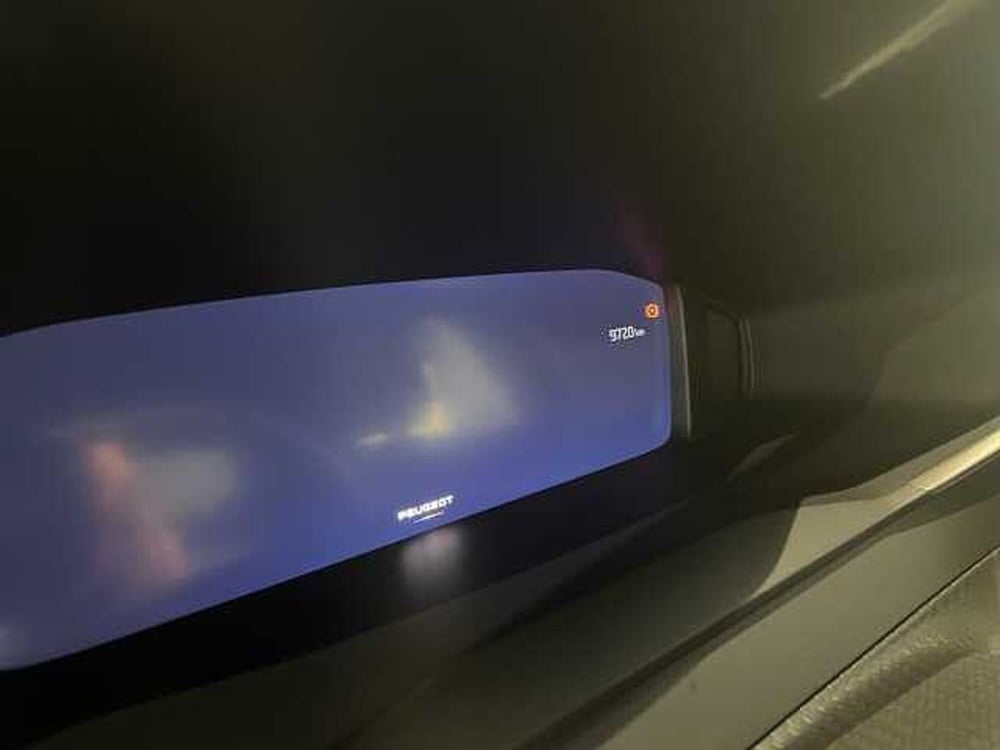 Peugeot 2008 usata a Milano (10)