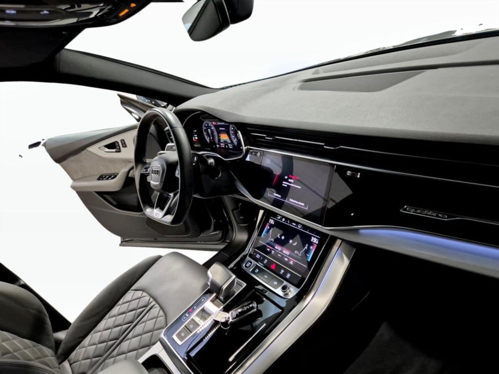 Audi Q8 usata a Padova (10)