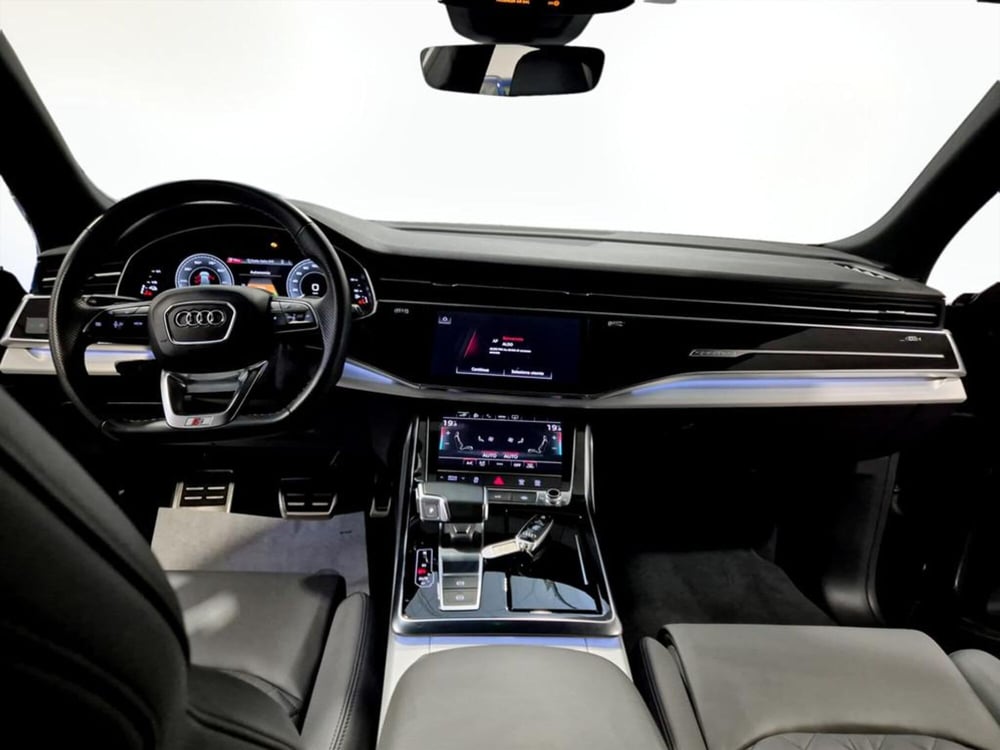 Audi Q8 usata a Padova (11)