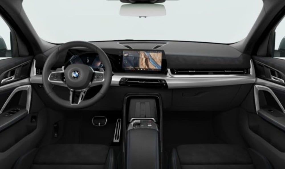 BMW X2 nuova a Verona (4)