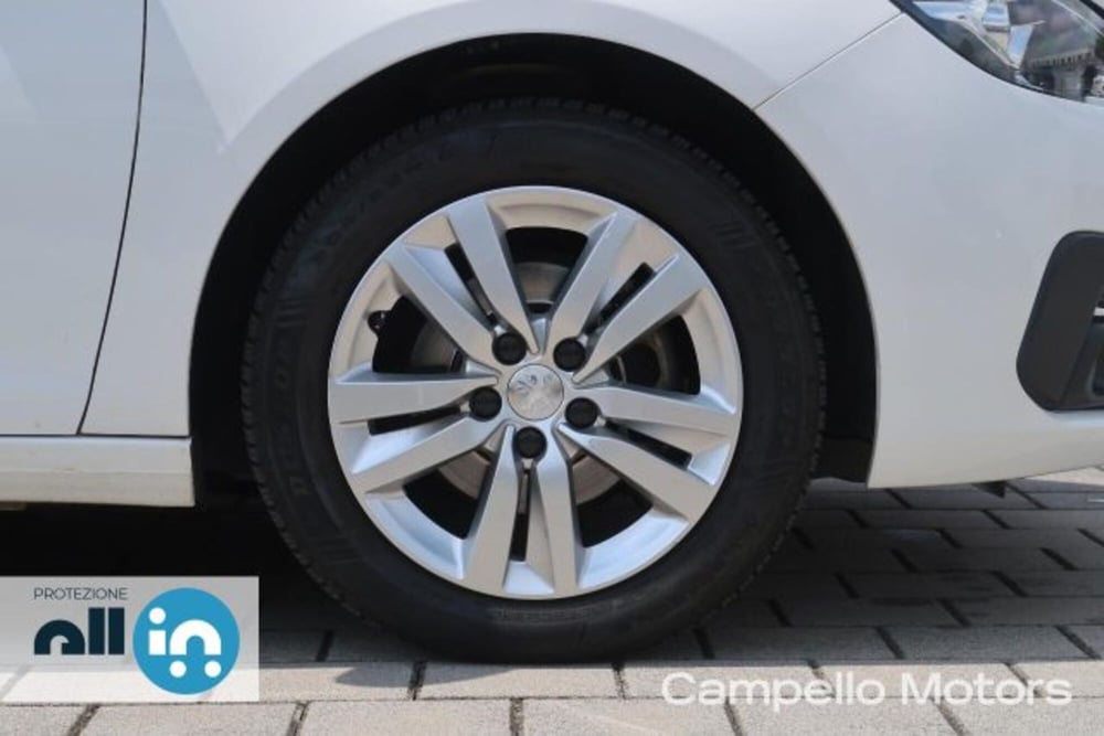 Peugeot 308 SW usata a Venezia (17)