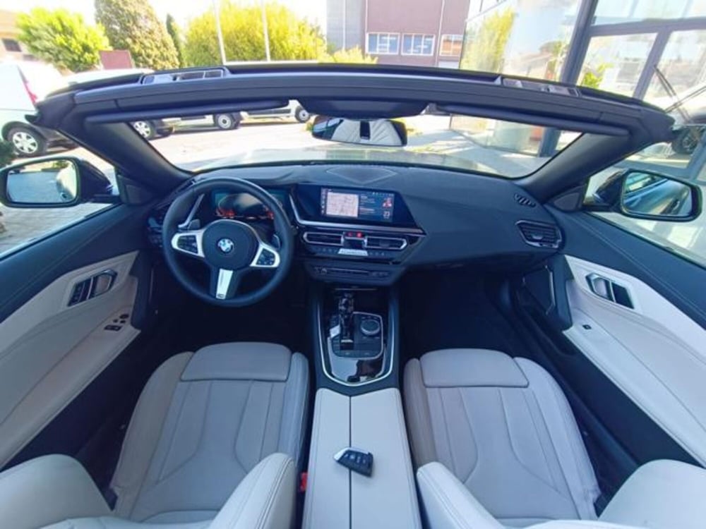 BMW Z4 Cabrio usata a Pisa (10)