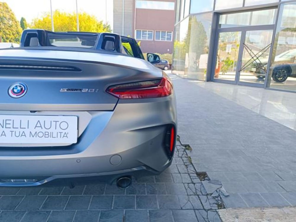 BMW Z4 Cabrio usata a Pisa (17)