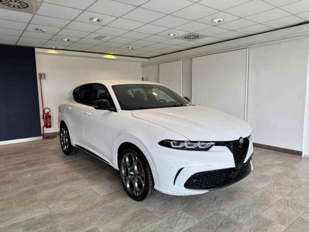 Alfa Romeo Tonale nuova a Vercelli