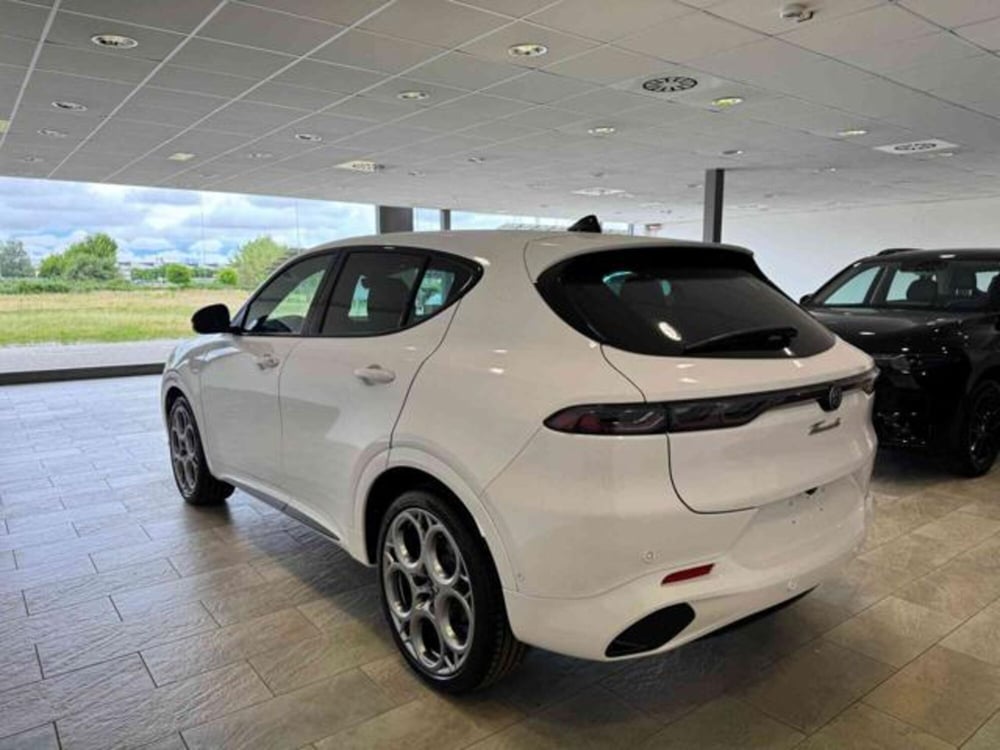 Alfa Romeo Tonale nuova a Vercelli (3)