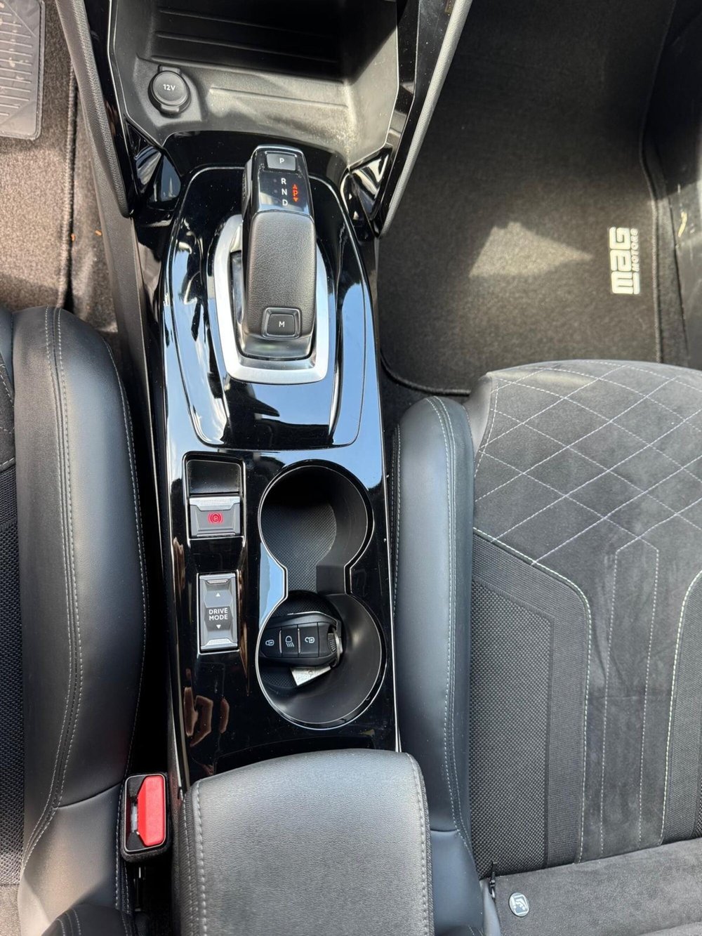 Peugeot 2008 usata a Cosenza (12)
