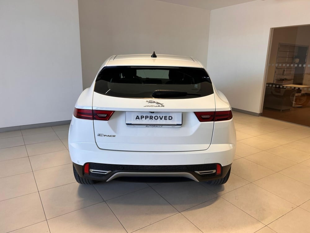 Jaguar E-Pace usata a Napoli (7)
