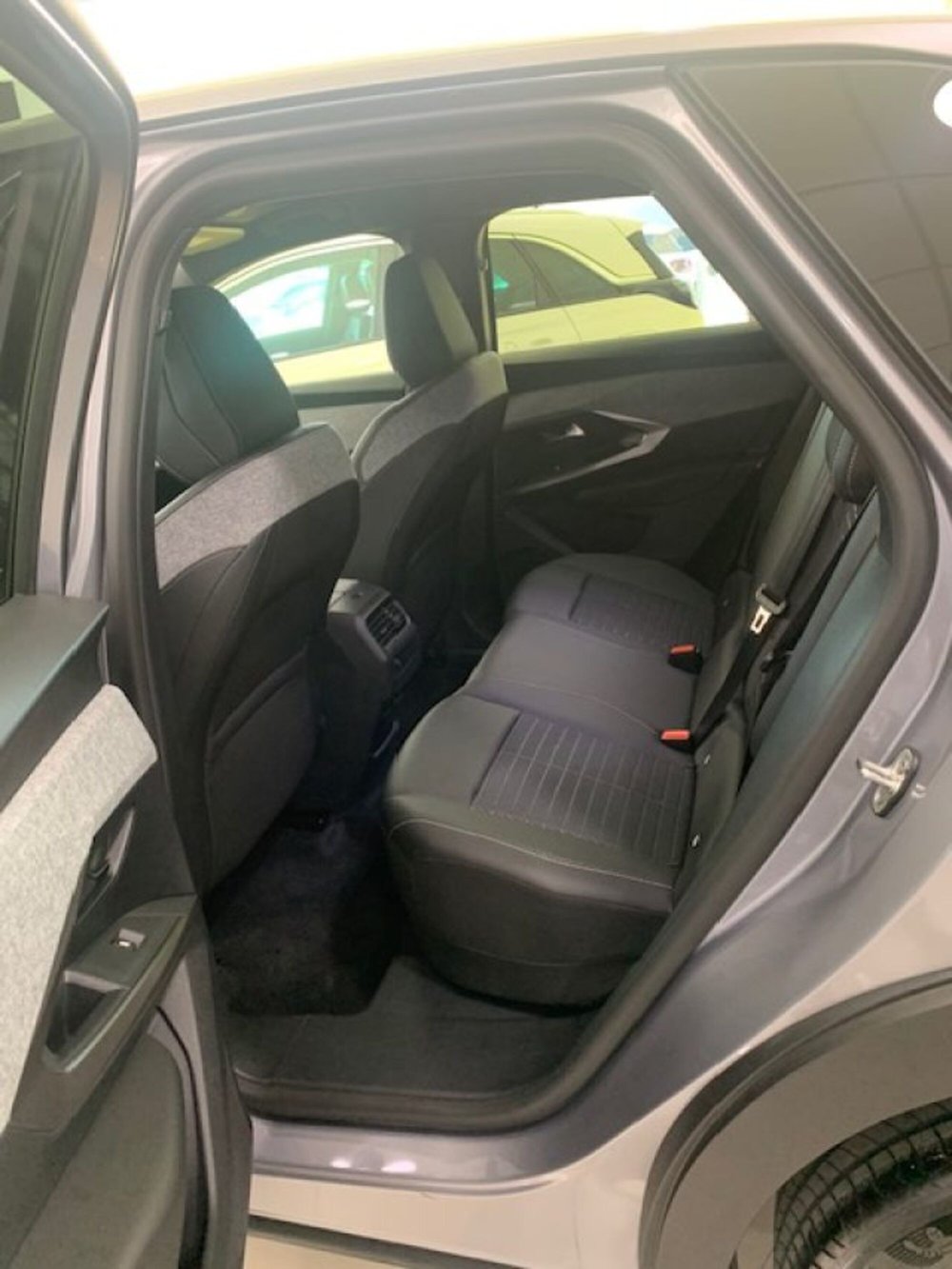 Peugeot 3008 nuova a Campobasso (8)