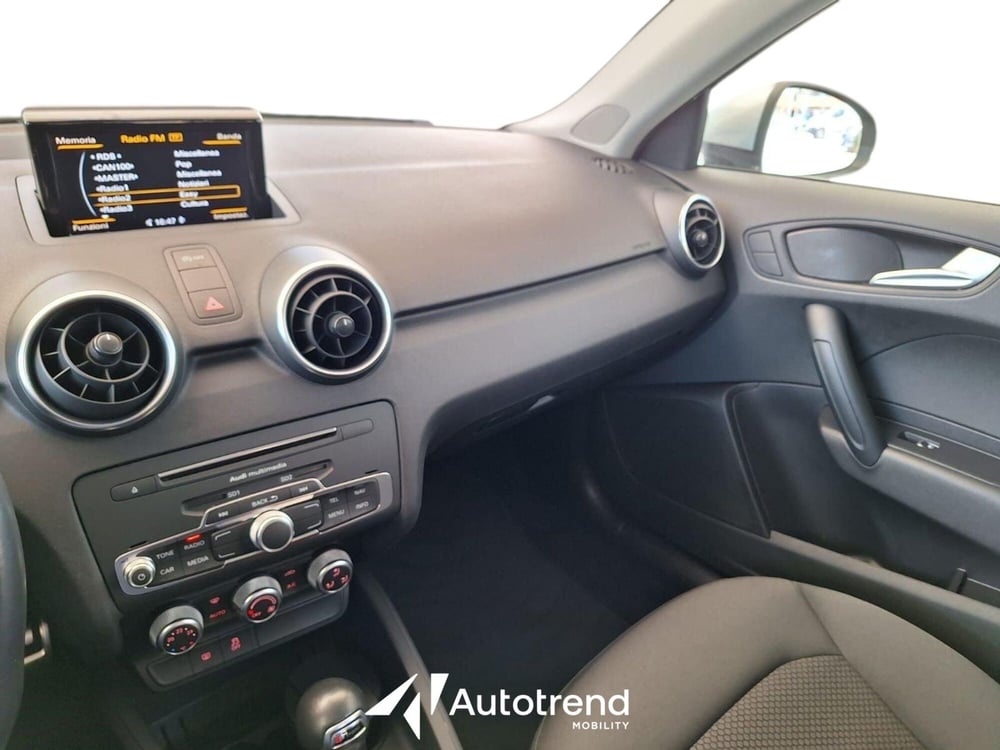 Audi A1 usata a Bari (14)