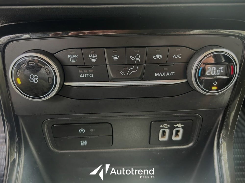 Ford EcoSport usata a Bari (15)