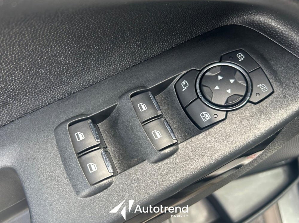 Ford EcoSport usata a Bari (16)