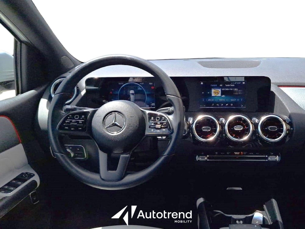 Mercedes-Benz Classe B usata a Bari (8)