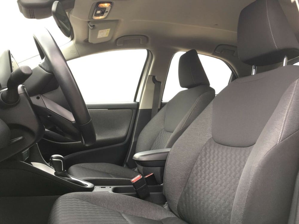 Toyota Yaris usata a Lecco (11)