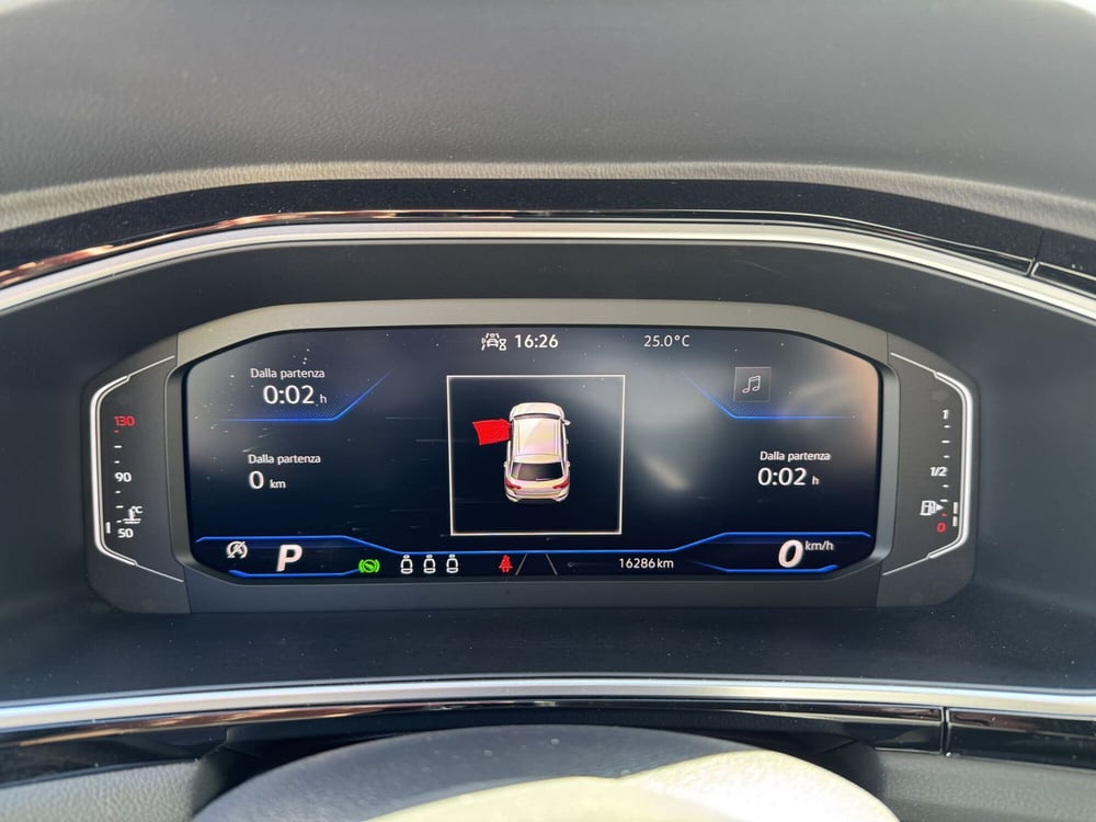 Volkswagen T-Roc usata a Como (12)