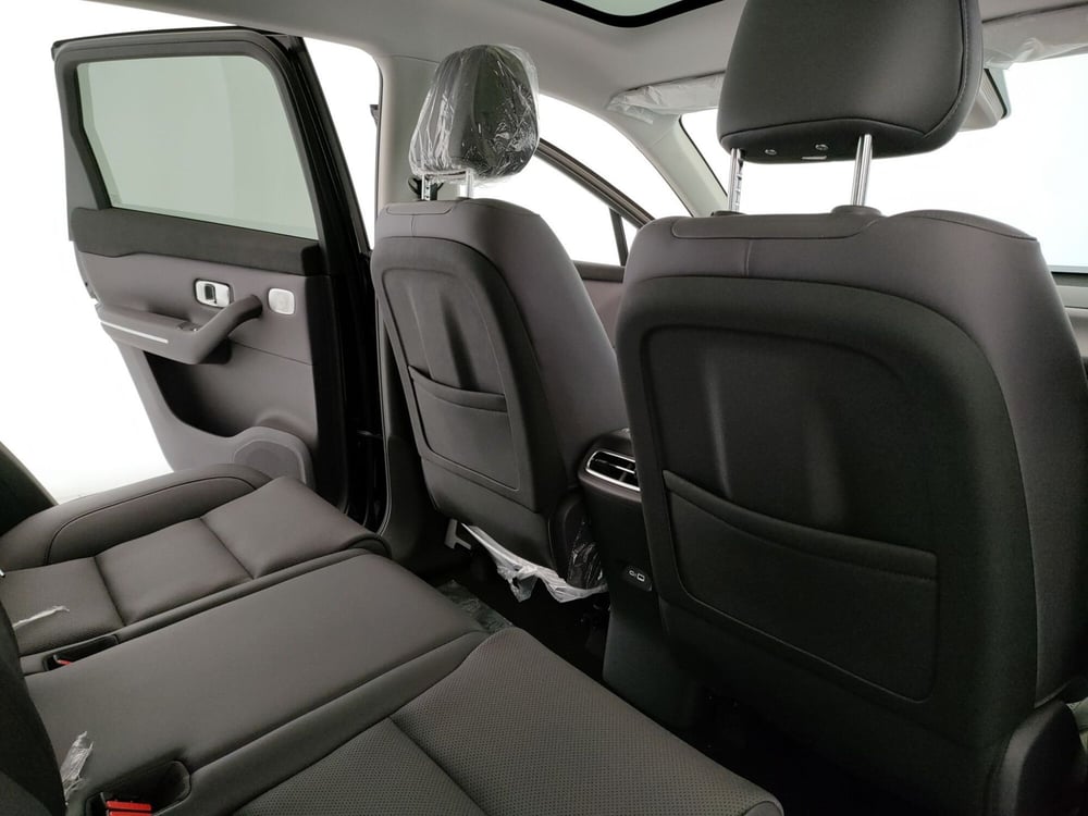 Leapmotor C10 nuova a Caserta (13)