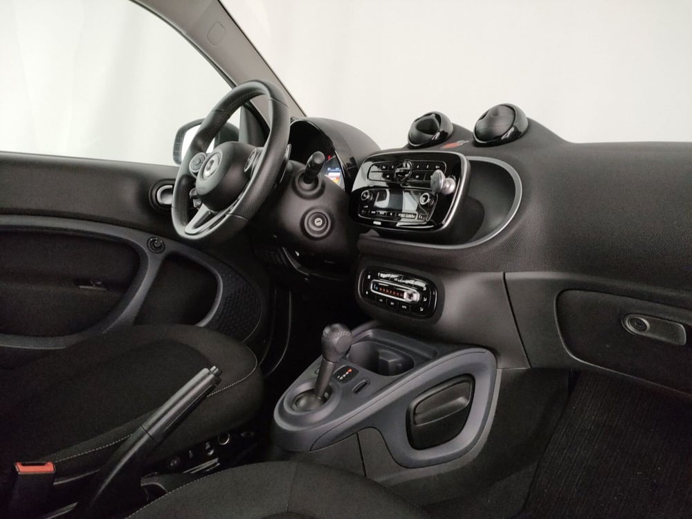 smart Fortwo usata a Roma (7)