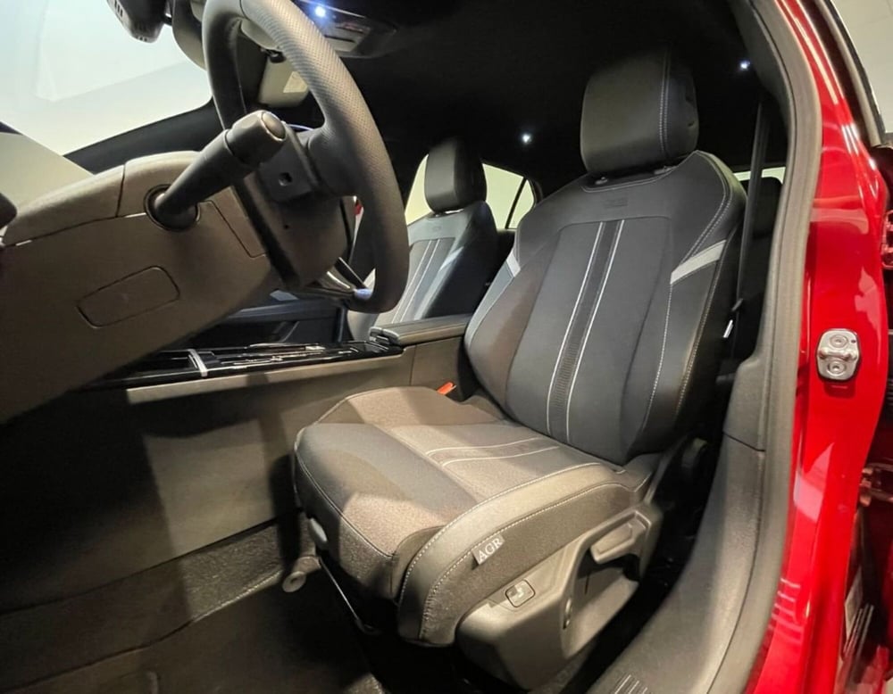 Opel Astra nuova a Ferrara (12)