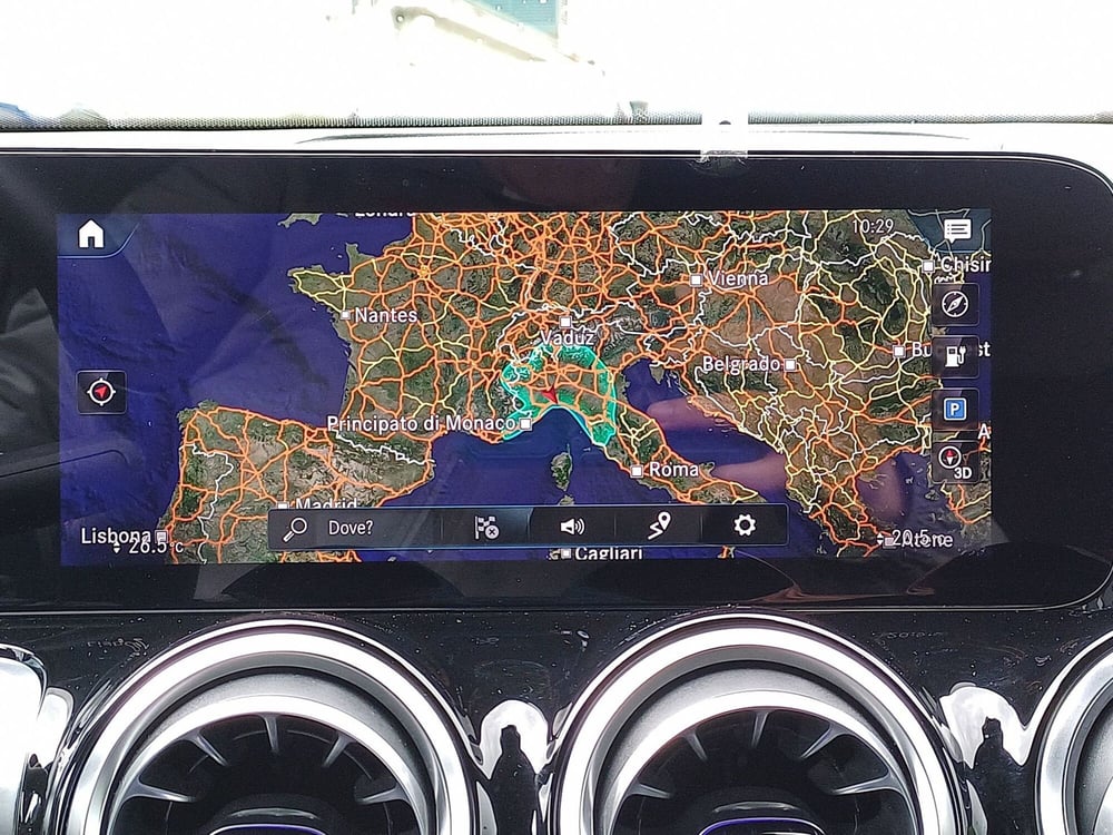 Mercedes-Benz EQB usata  (11)