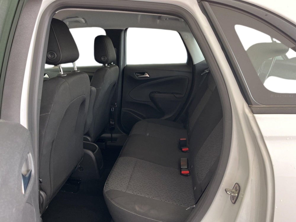 Opel Crossland X usata a Torino (8)