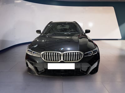 BMW Serie 3 Touring 320d  mhev 48V auto del 2025 usata a Torino