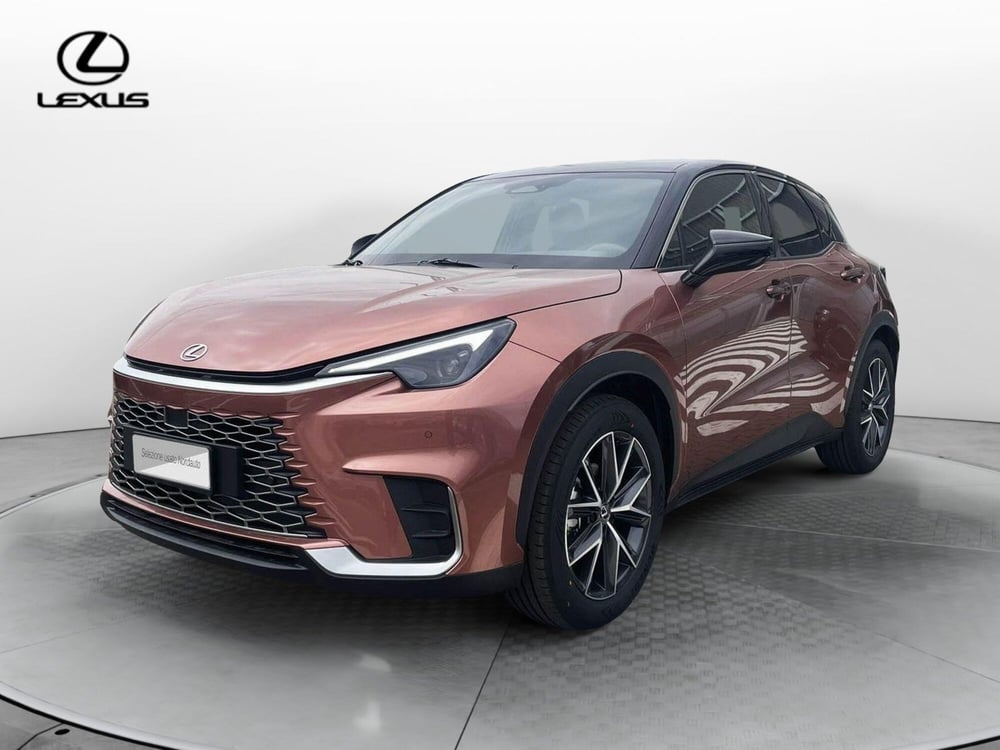 Lexus LBX nuova a Treviso