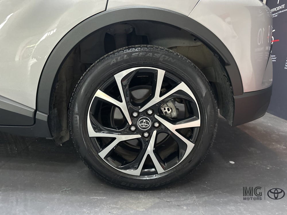 Toyota Toyota C-HR usata a Viterbo (12)