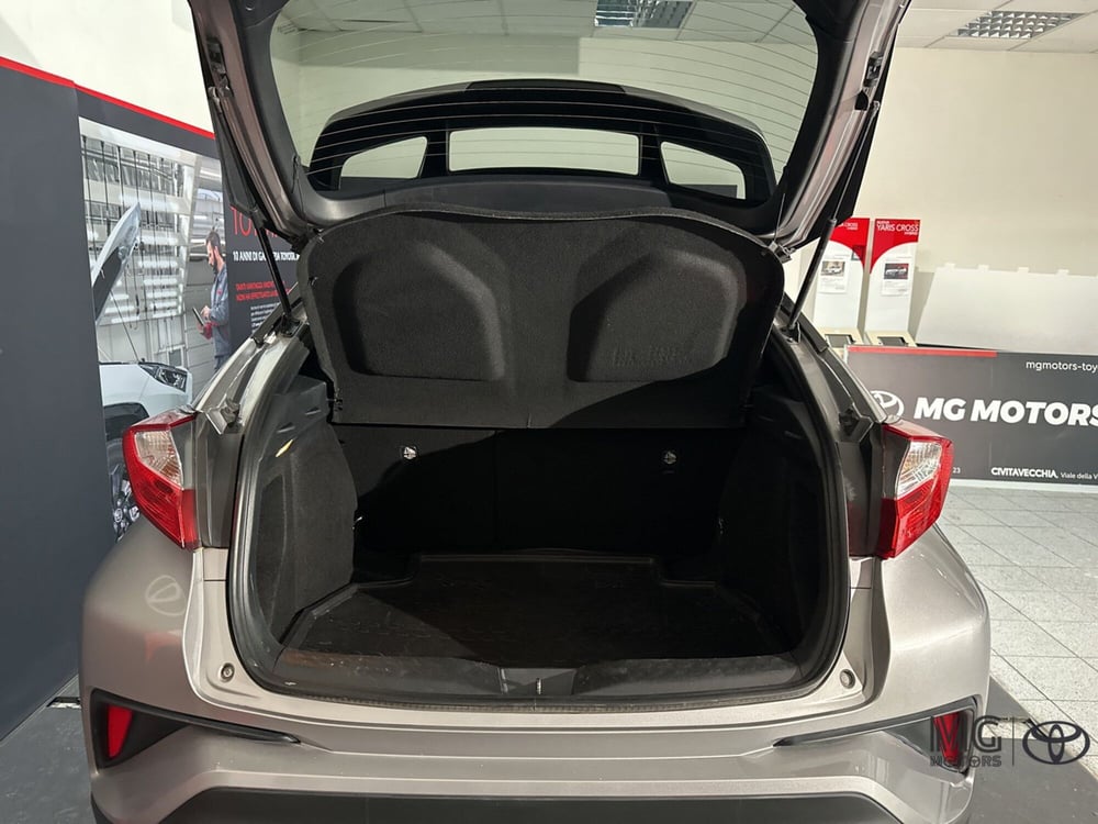 Toyota Toyota C-HR usata a Viterbo (16)