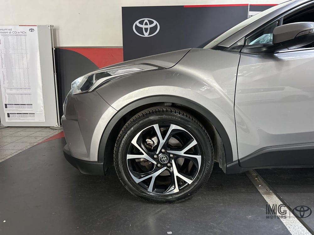 Toyota Toyota C-HR usata a Viterbo (8)