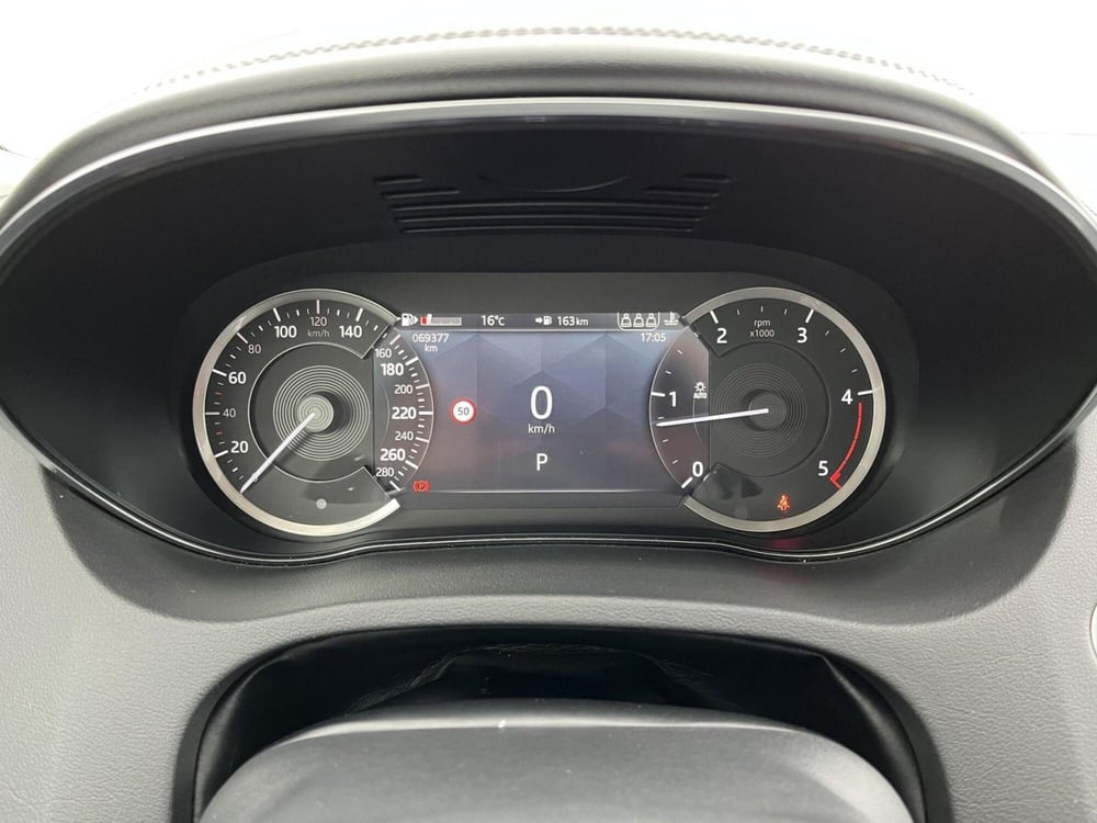Jaguar E-Pace usata a Catania (10)