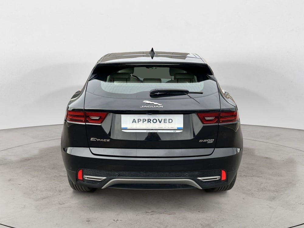 Jaguar E-Pace usata a Catania (6)