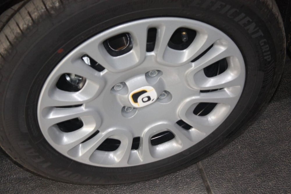 Fiat Panda Cross nuova a Viterbo (4)