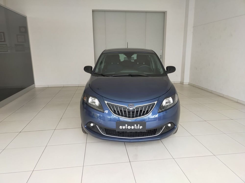 Lancia Ypsilon usata a Reggio Emilia (2)